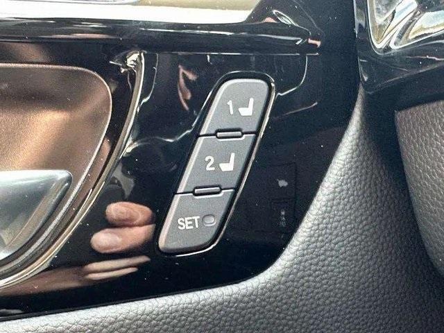 new 2025 Honda CR-V car, priced at $38,350