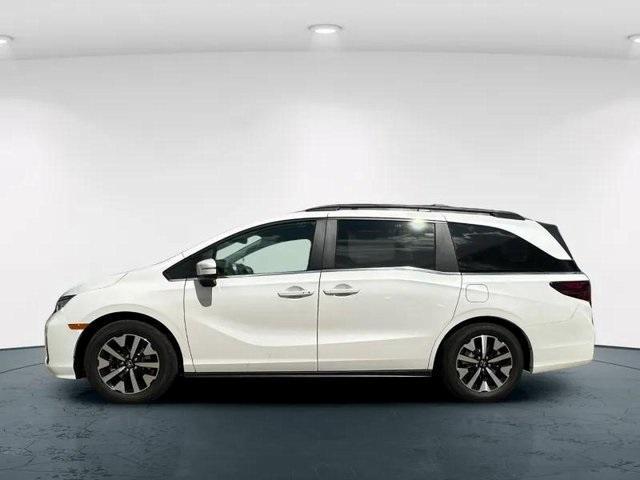 new 2026 Honda Odyssey car, priced at $46,140