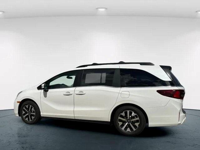 new 2026 Honda Odyssey car, priced at $46,140