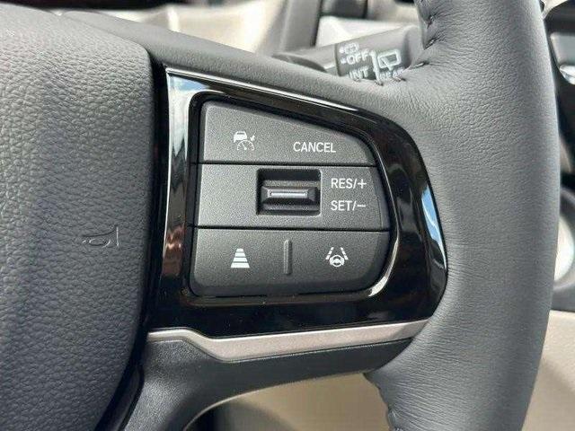 new 2026 Honda Odyssey car, priced at $46,140