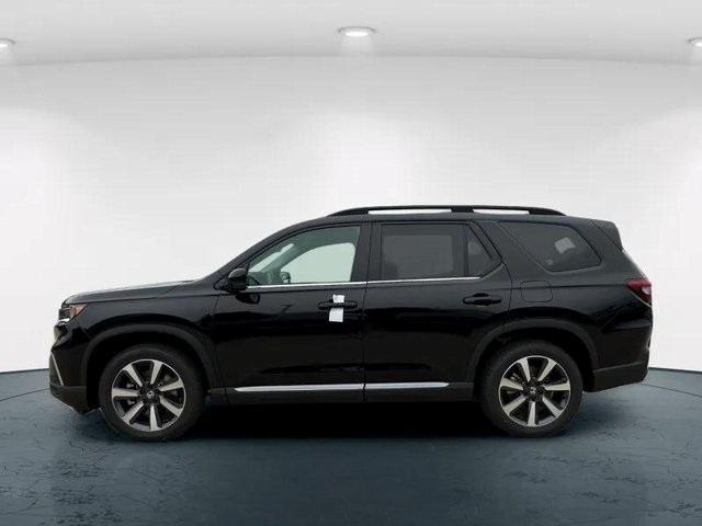 new 2025 Honda Pilot car, priced at $51,050