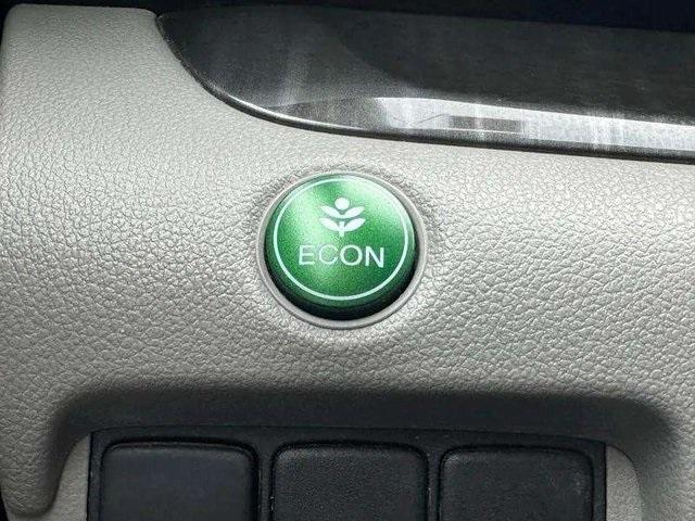 used 2013 Honda CR-V car, priced at $11,000