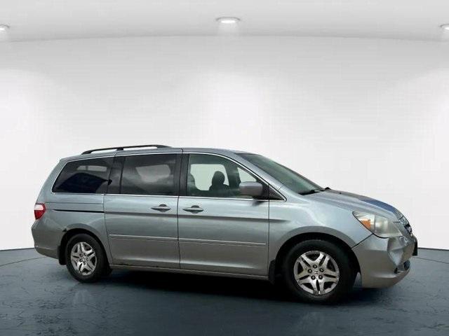 used 2007 Honda Odyssey car, priced at $5,000