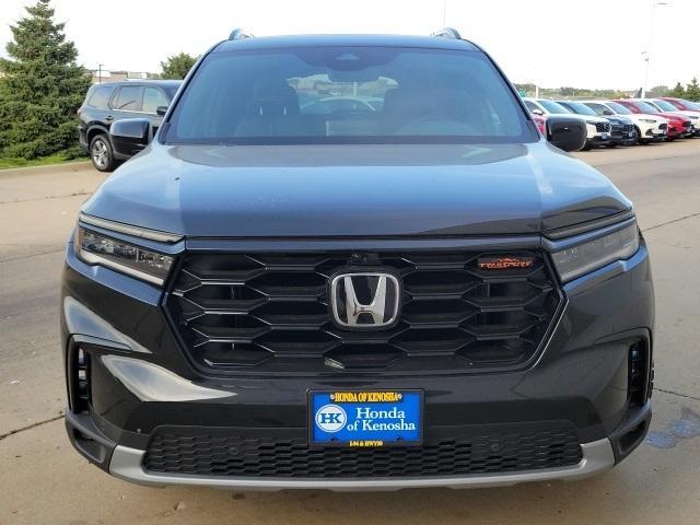 new 2025 Honda Pilot car