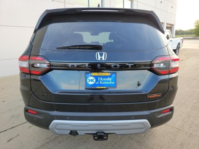 new 2025 Honda Pilot car