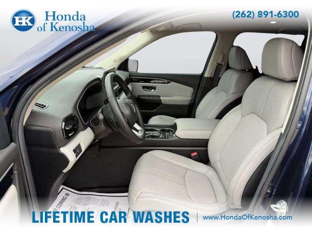used 2025 Honda Pilot car, priced at $41,931