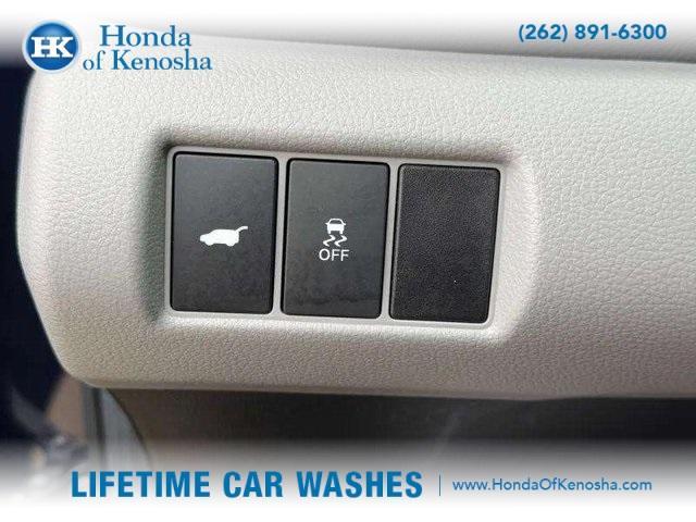 used 2025 Honda Pilot car, priced at $41,931