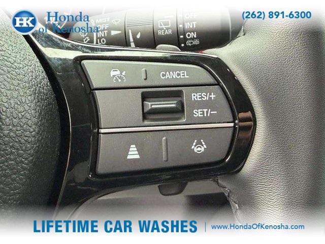 used 2025 Honda Pilot car, priced at $41,931