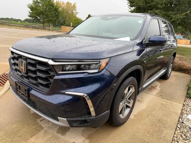 used 2025 Honda Pilot car, priced at $44,110