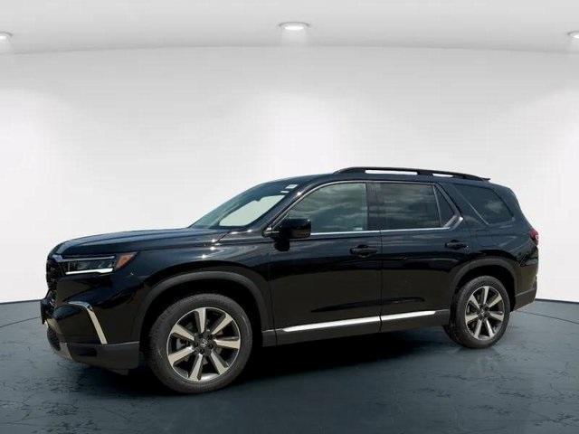 new 2025 Honda Pilot car, priced at $55,260