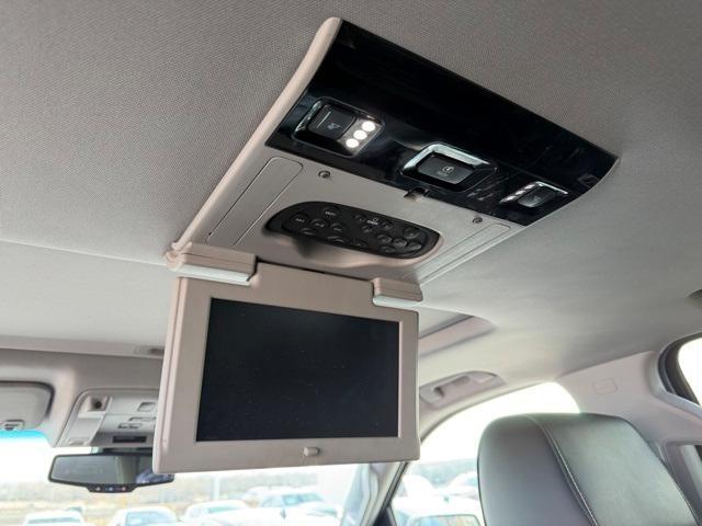 used 2015 GMC Yukon XL car, priced at $15,948