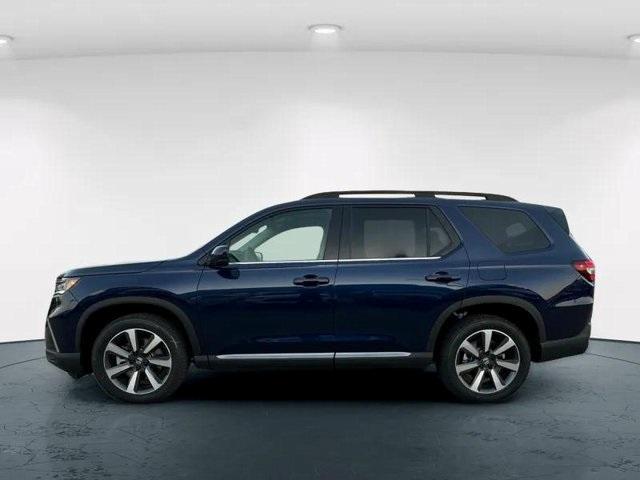 new 2025 Honda Pilot car, priced at $51,095