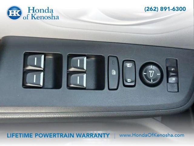 new 2025 Honda Pilot car, priced at $51,095