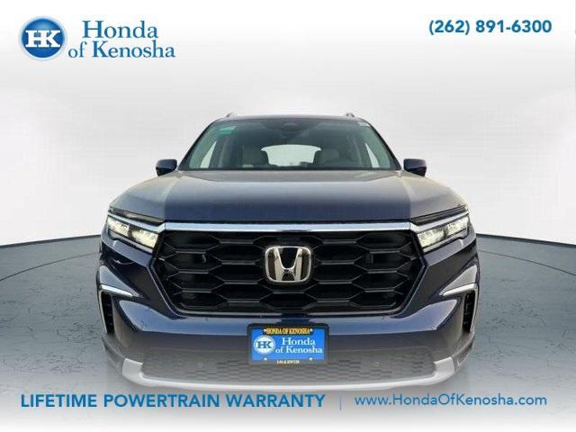 new 2025 Honda Pilot car, priced at $51,095