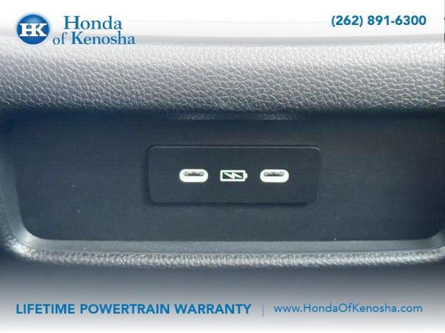 new 2025 Honda Pilot car, priced at $51,095