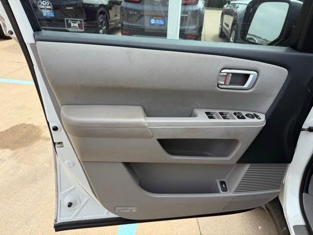 used 2011 Honda Pilot car, priced at $8,000