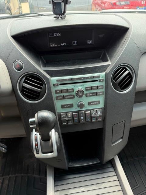 used 2011 Honda Pilot car, priced at $8,000
