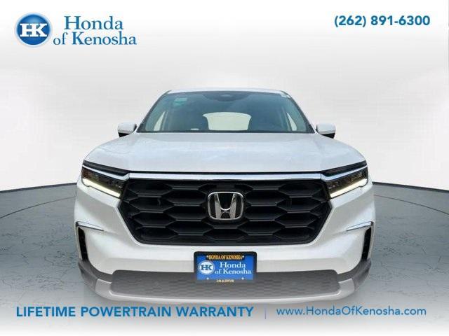 new 2025 Honda Pilot car, priced at $48,280