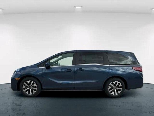 new 2026 Honda Odyssey car, priced at $44,290