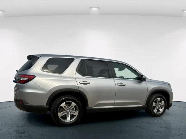 used 2023 Honda Pilot car, priced at $36,884