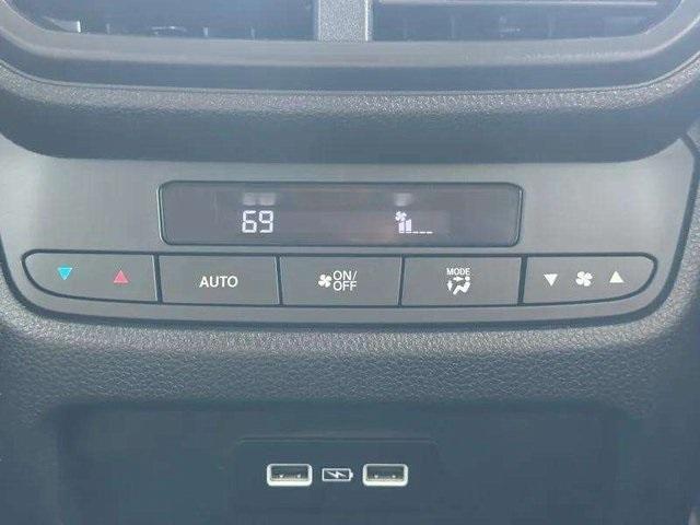 used 2023 Honda Pilot car, priced at $36,884