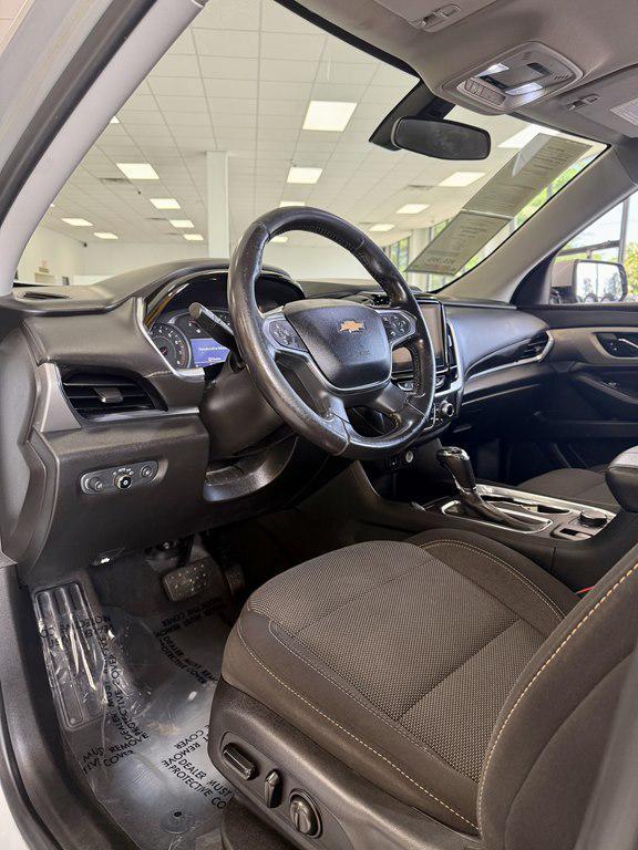 used 2020 Chevrolet Traverse car, priced at $15,995
