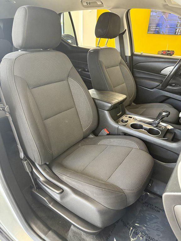 used 2020 Chevrolet Traverse car, priced at $15,995
