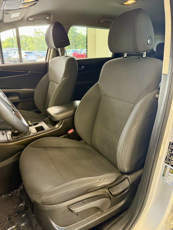 used 2020 Kia Sorento car, priced at $15,995