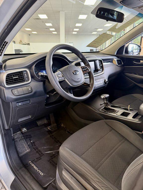 used 2020 Kia Sorento car, priced at $15,995