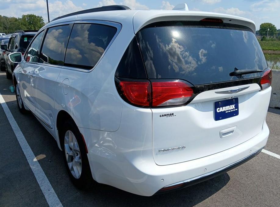 used 2017 Chrysler Pacifica car, priced at $19,995