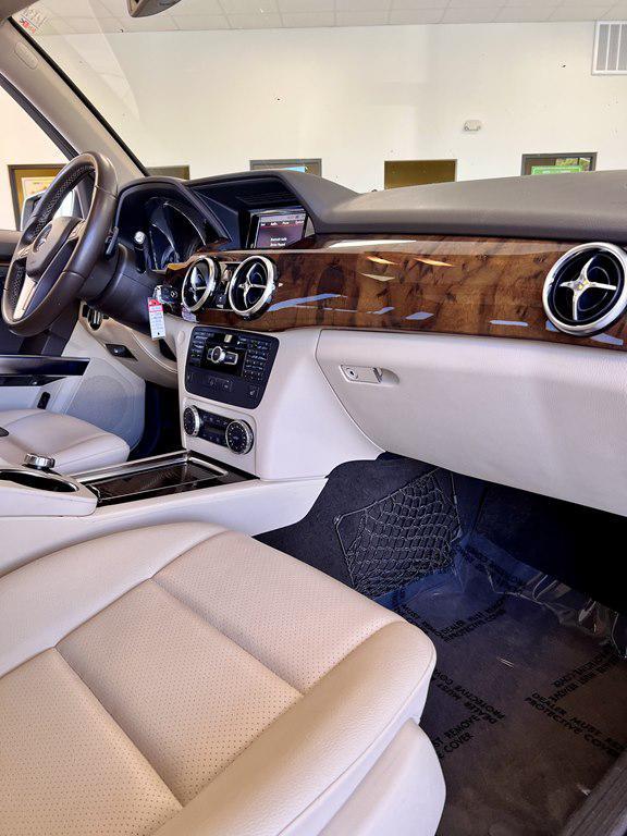 used 2013 Mercedes-Benz GLK-Class car, priced at $16,995