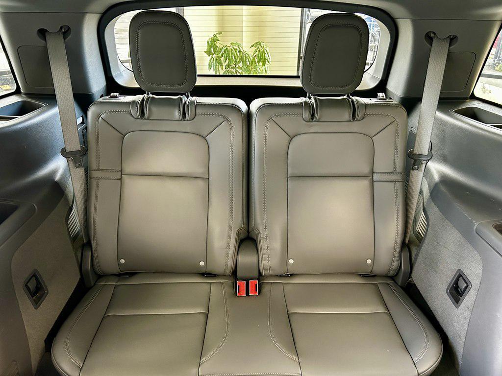 used 2021 Lincoln Aviator car, priced at $34,995