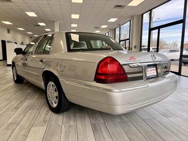 used 2008 Mercury Grand Marquis car, priced at $13,995