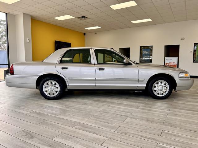 used 2008 Mercury Grand Marquis car, priced at $13,995