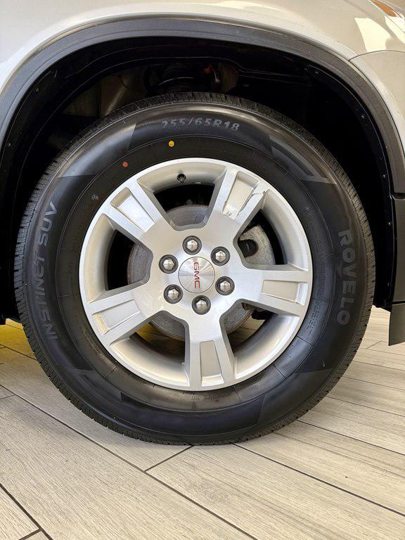 used 2012 GMC Acadia car, priced at $14,995