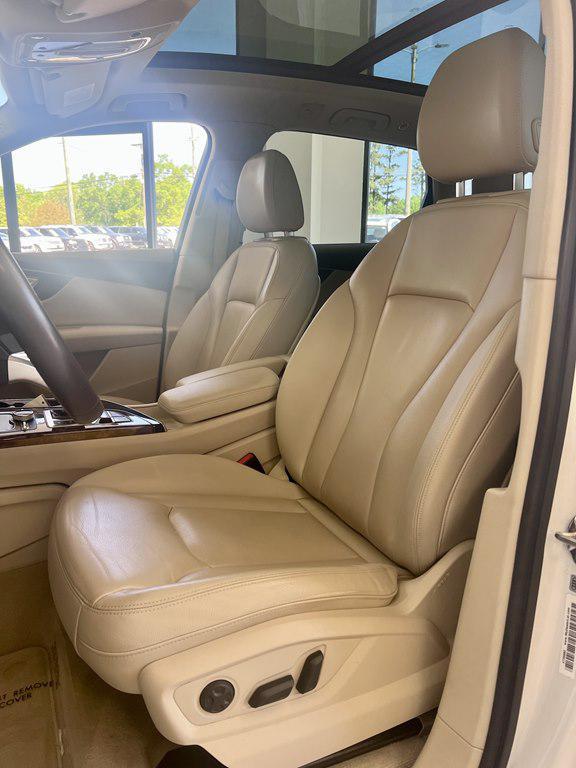 used 2018 Audi Q7 car, priced at $23,995