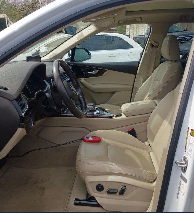 used 2018 Audi Q7 car, priced at $23,995