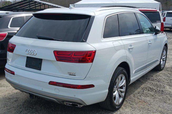 used 2018 Audi Q7 car, priced at $23,995