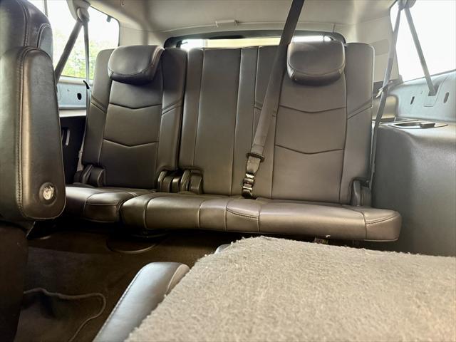 used 2018 Cadillac Escalade ESV car, priced at $29,995