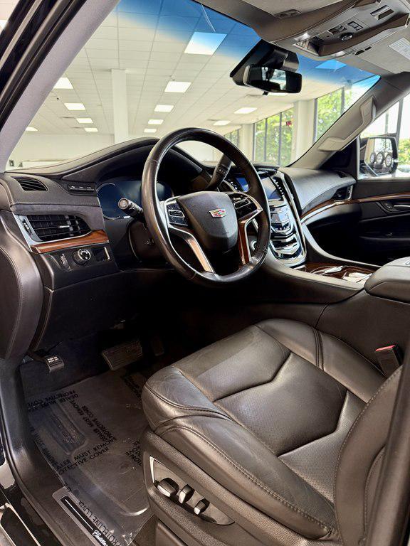 used 2018 Cadillac Escalade ESV car, priced at $29,995