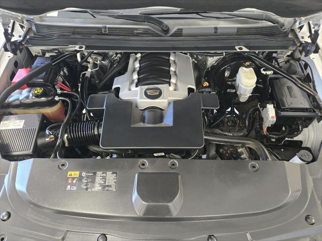 used 2016 Cadillac Escalade ESV car, priced at $29,995