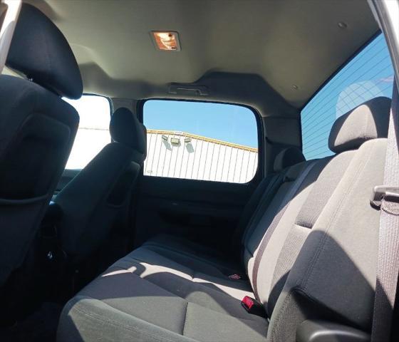 used 2007 Chevrolet Silverado 2500 car, priced at $24,995
