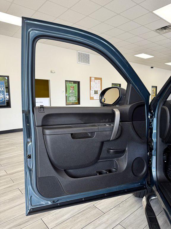 used 2012 GMC Sierra 1500 car, priced at $20,995
