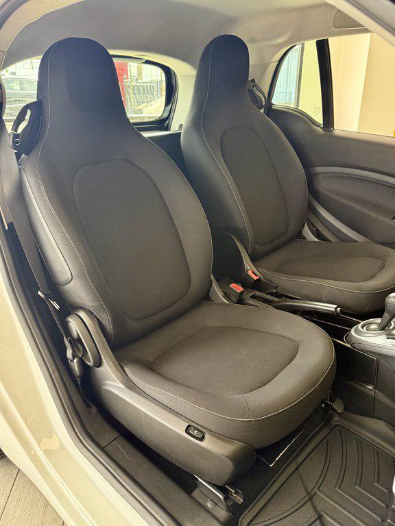 used 2016 smart ForTwo car, priced at $13,995