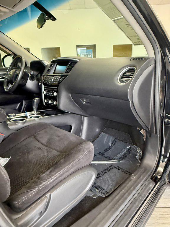 used 2013 Nissan Pathfinder car, priced at $3,995