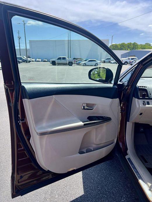 used 2010 Toyota Venza car, priced at $15,995