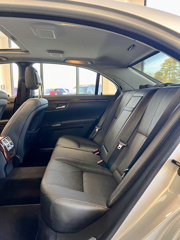 used 2009 Mercedes-Benz S-Class car, priced at $15,995