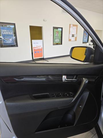 used 2012 Kia Sorento car, priced at $10,995