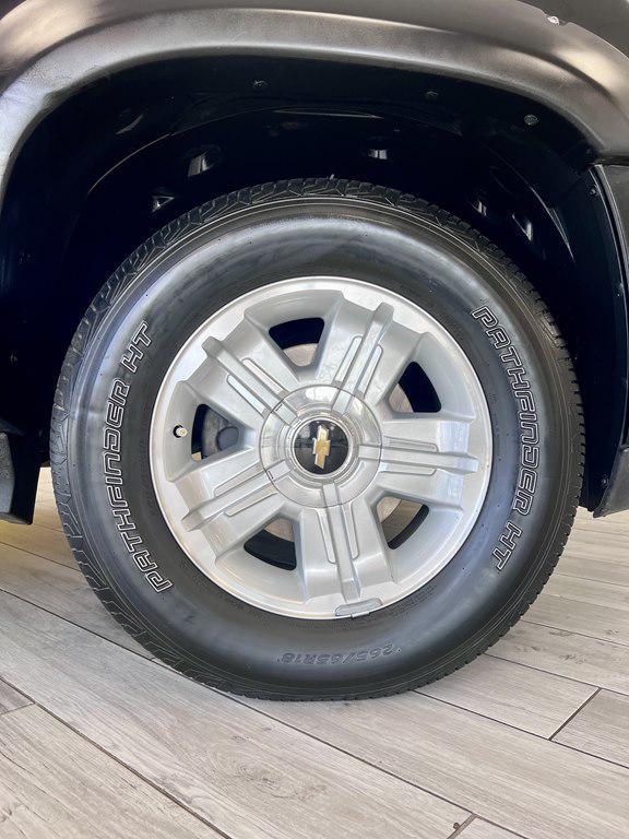 used 2011 Chevrolet Avalanche car, priced at $18,995