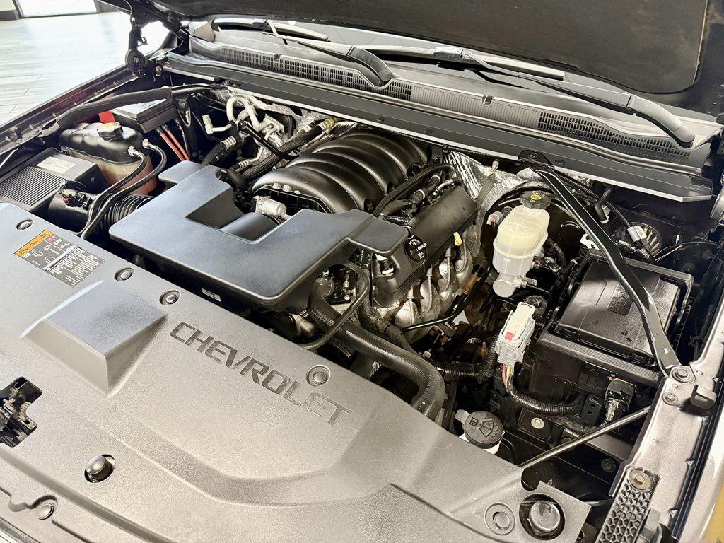 used 2018 Chevrolet Suburban car, priced at $28,995